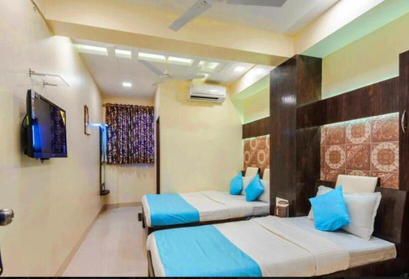 スーペリアトリプルルーム, New Elite Inn   Near Midc Turbhe Navi Mumbai