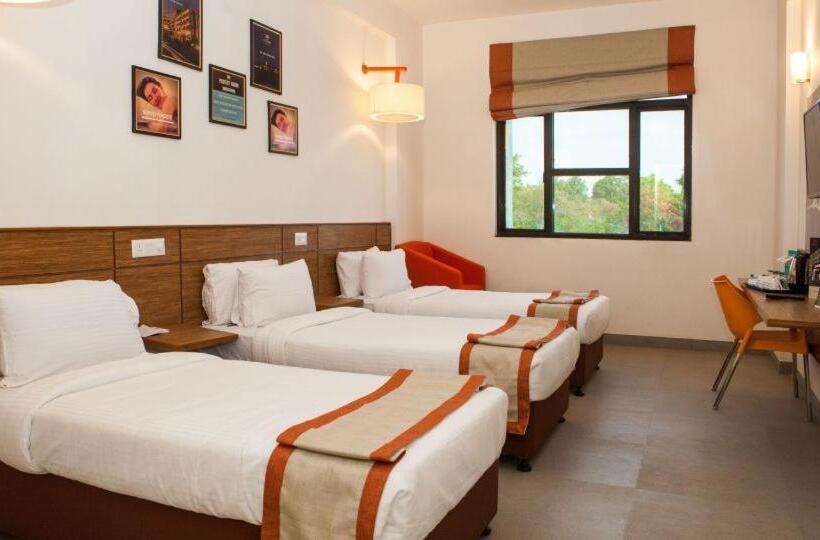 غرفة إقتصادية, Max Hotels Jabalpur