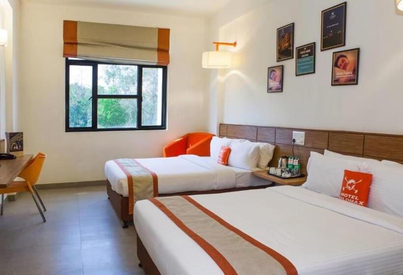 四人豪华间, Max Hotels Jabalpur