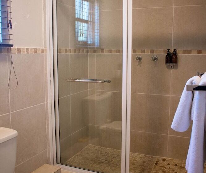 Номер Deluxe, African Sands B&b