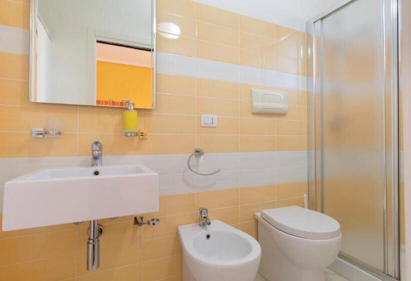 اتاق استاندارد, B&b Spiaggia Di Ponente