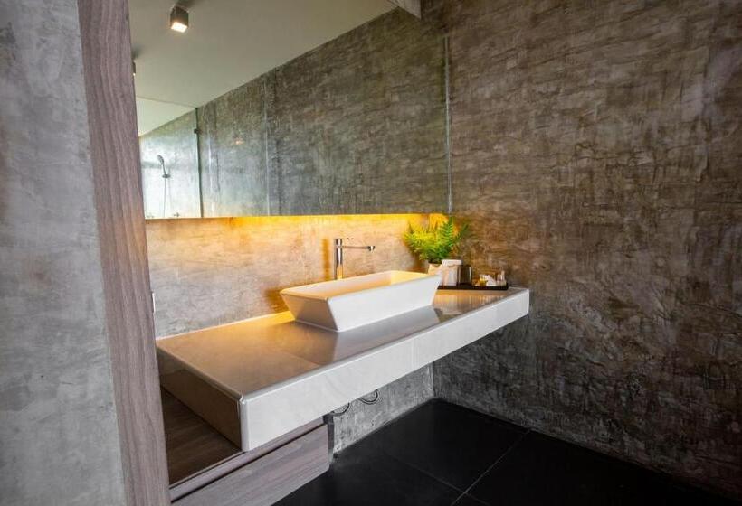 سوییت با استخر, Veravian Resort