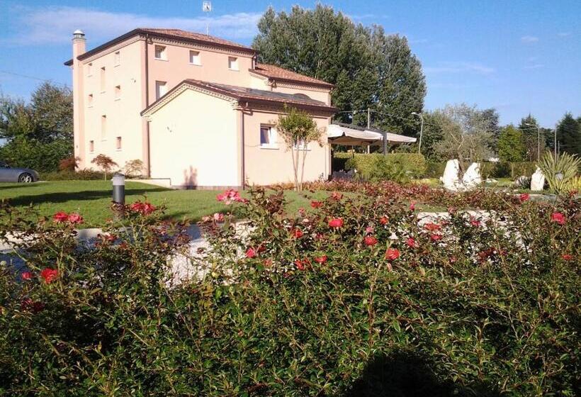 غرفة قياسية فردية, Agrialloggi La Palazzina