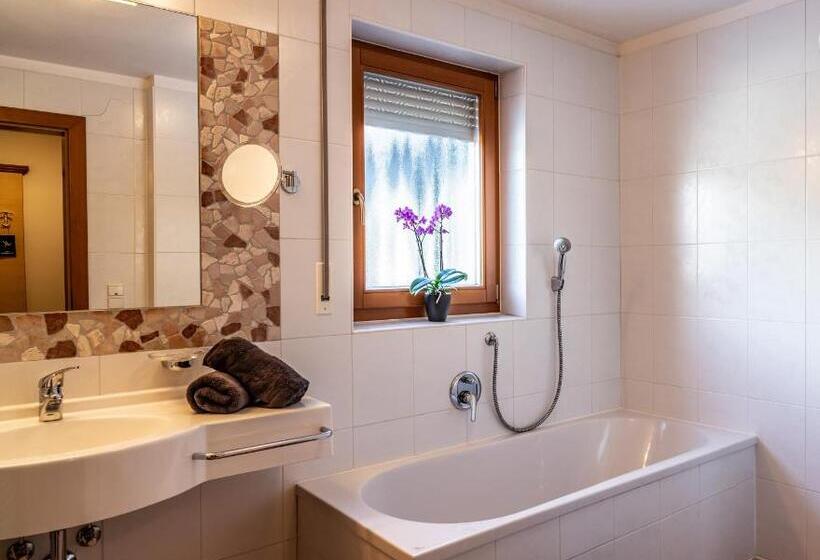 家庭间, Boutique Hotel Kircher