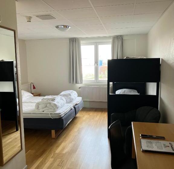 Standard 3 Pers. Værelse, Vandrarhem Nattmössan