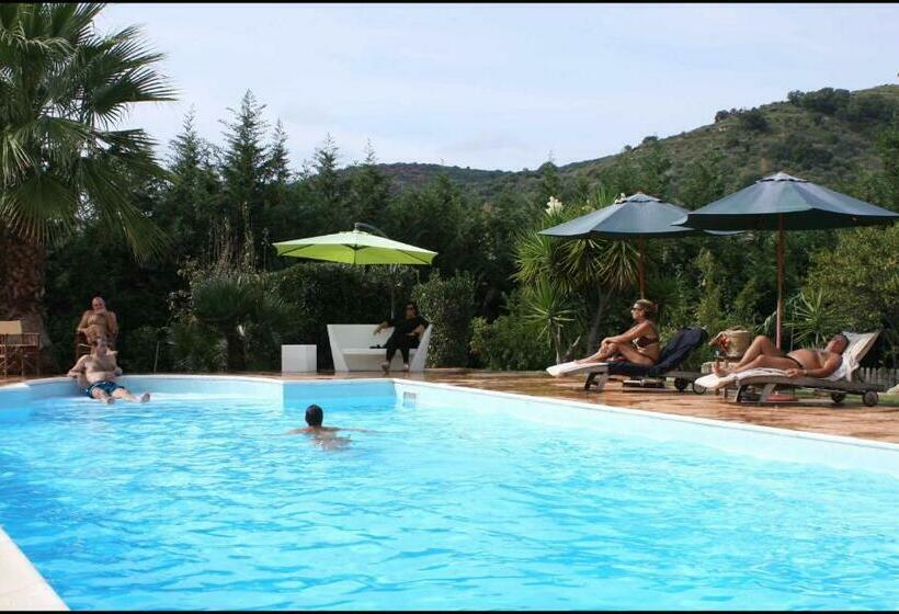 Номер Комфорт, Villa Tresino B&b