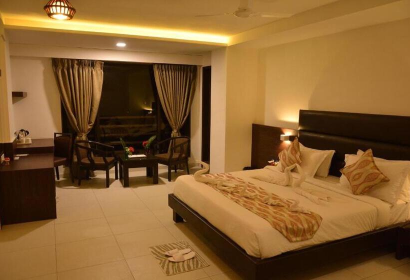 Номер Superior Кровать Кинг, The Divine Resort Somnath