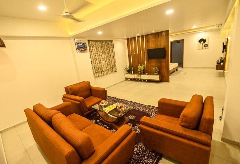 Family Suite, The Divine Resort Somnath
