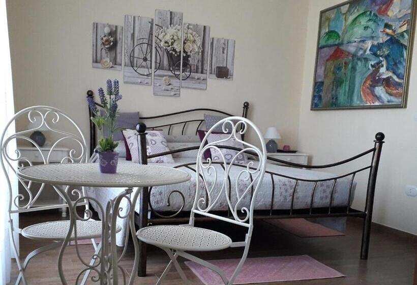 Номер Стандарт с Балконом, B&b La Dolce Sosta