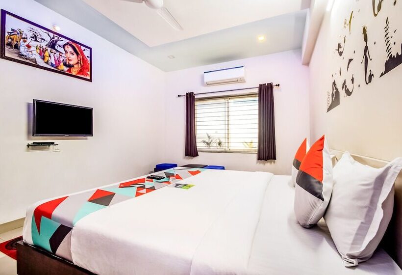 Номер Deluxe, Fabhotel Himanshi