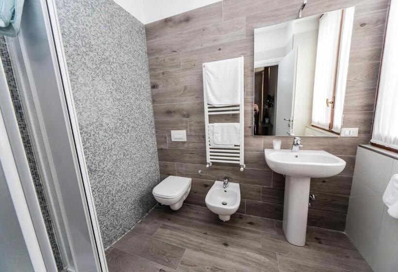 Номер Стандарт Индивидуальный, B&b Corte Sul Naviglio Cin I T 0 1 5 0 7 0 C 1 3 X U I L Q C V