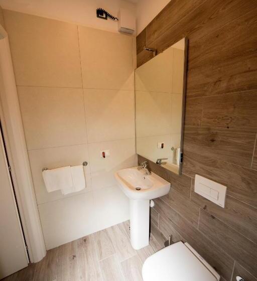 스탠다드 룸, B&b Corte Sul Naviglio Cin I T 0 1 5 0 7 0 C 1 3 X U I L Q C V