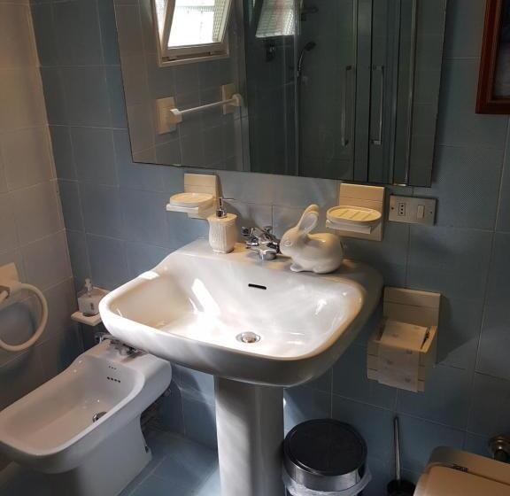 اتاق استاندارد با چشم‌انداز دریا, B&b Tre Mari Portofino