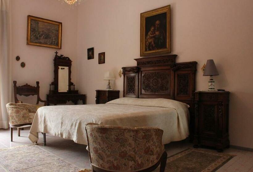 Номер Стандарт с Балконом, Casa Prunilla
