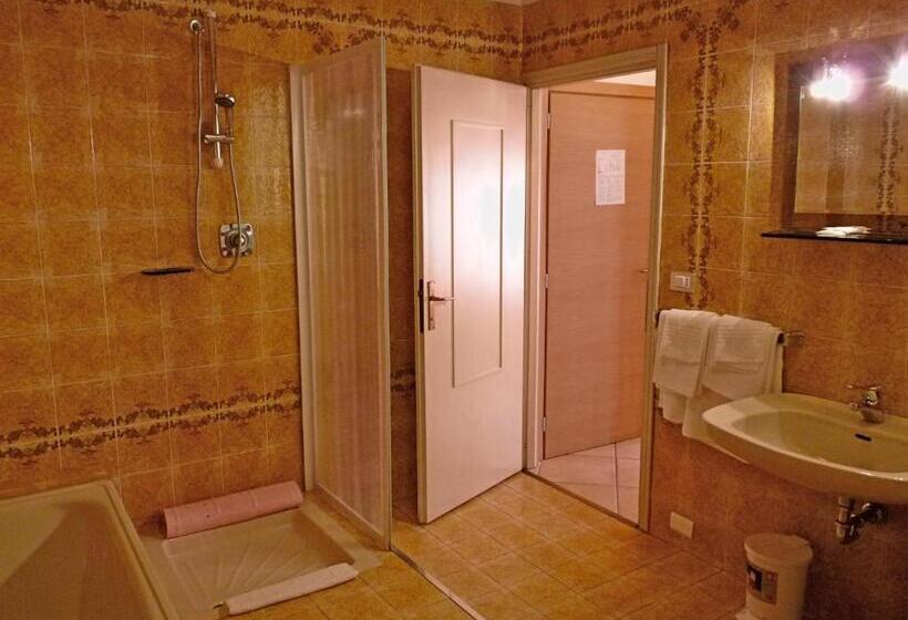 Номер Стандарт, Ristorante La Rosa