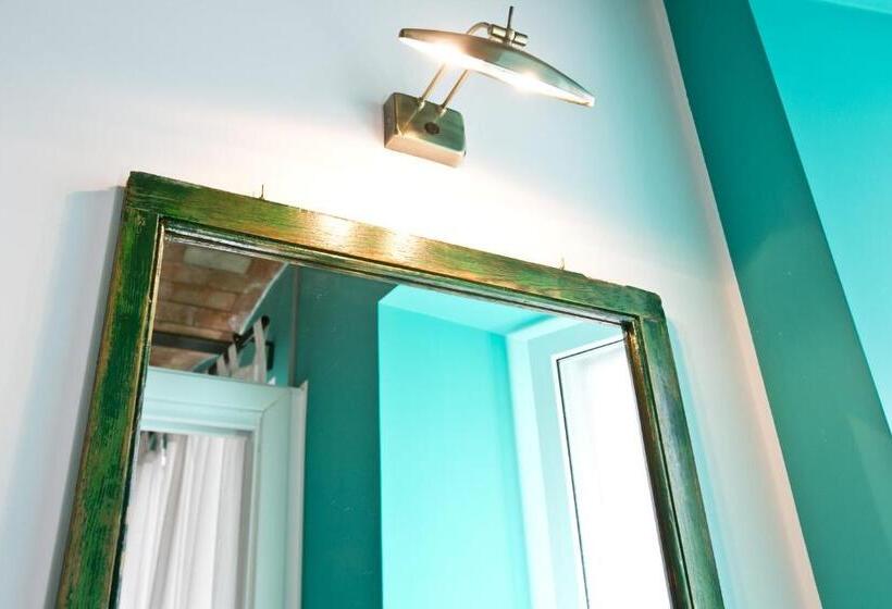 اتاق استاندارد, La Via Del Carretto B&b