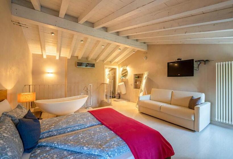 Quarto Estandar, Romantic B&b Il Piccolo Paradiso