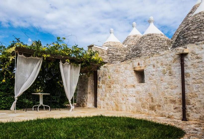 اتاق سوپریور, Leonardo Trulli Resort