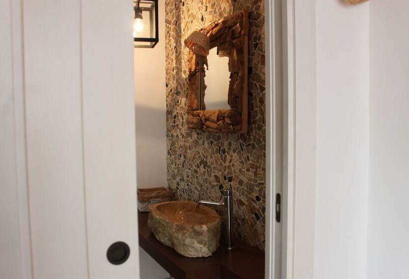 اتاق سوپریور, Leonardo Trulli Resort