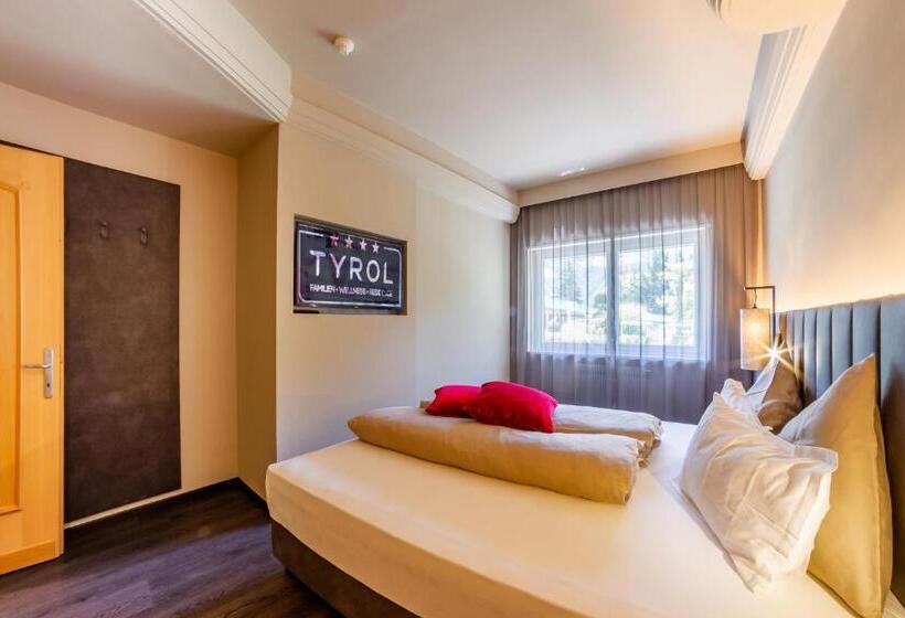 带1个卧室的带阳台的公寓, Familien Wellness Residence Tyrol