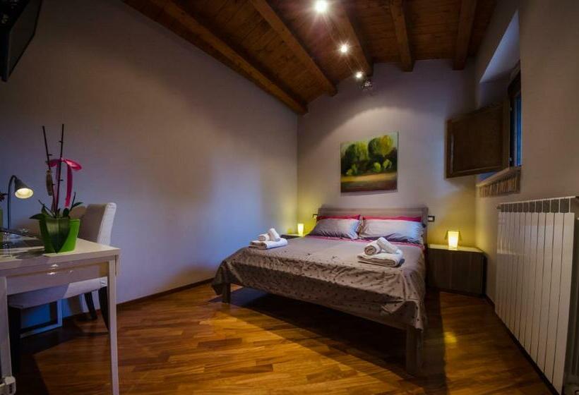 اتاق لوکس, B&b Le Streghe