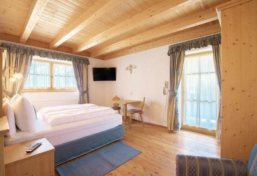 Номер Стандарт с Балконом, Cima Dodici B&b   Apartments