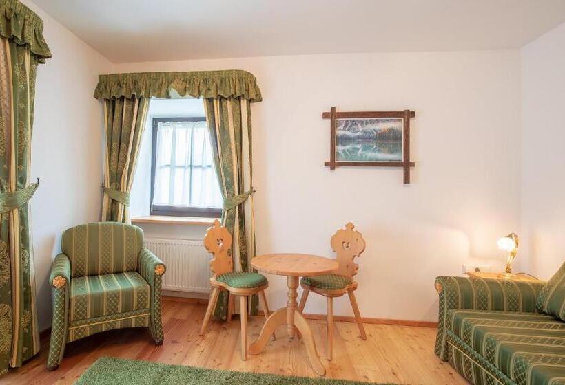 Четырехместный Номер Стандарт с Балконом, Cima Dodici B&b   Apartments