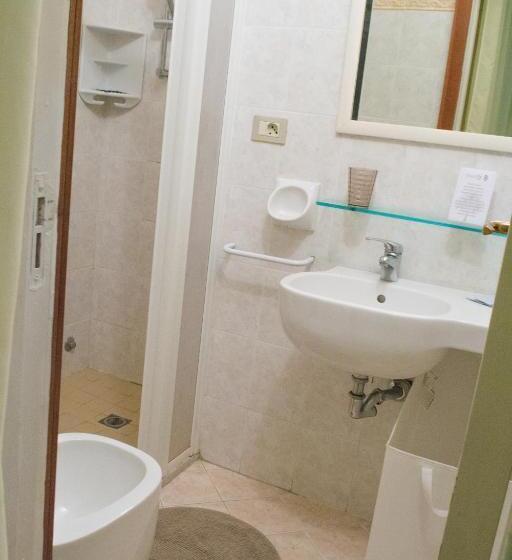 Quarto Triplo Estandar, Solmar