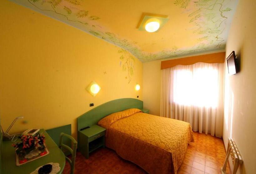 标准间, La Favorita Apricale B&b & Ristorante