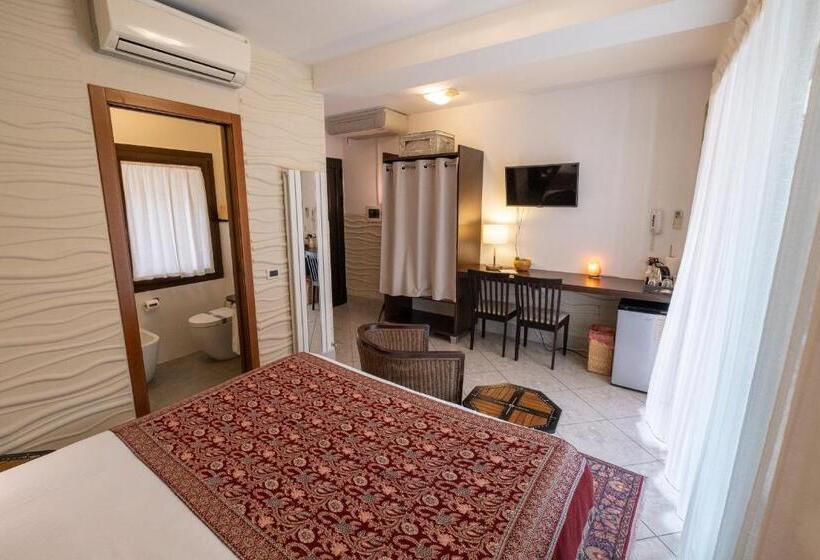 Quarto Estandar, Casa Di Carlo Goldoni   Dimora Storica