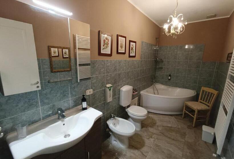 디럭스 패밀리 룸, Domus Langhe B&b
