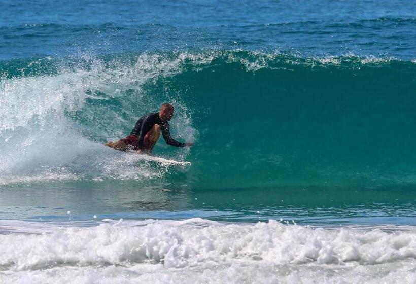 ツーベッドルーム　ヴィラ, Cerritos Surf Town   Beach Front Property