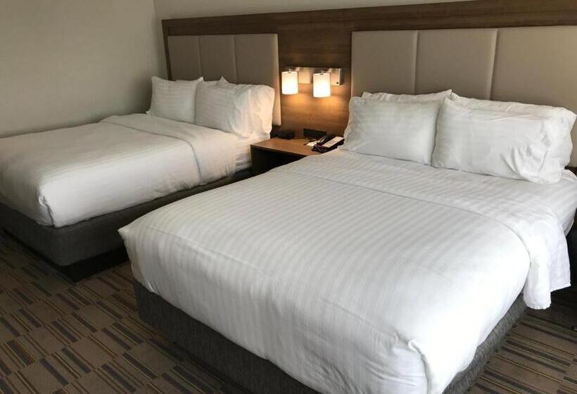 장애인을 위한 스탠다드 룸, Holiday Inn Express & Suites   Pittsburgh   Monroeville, An Ihg