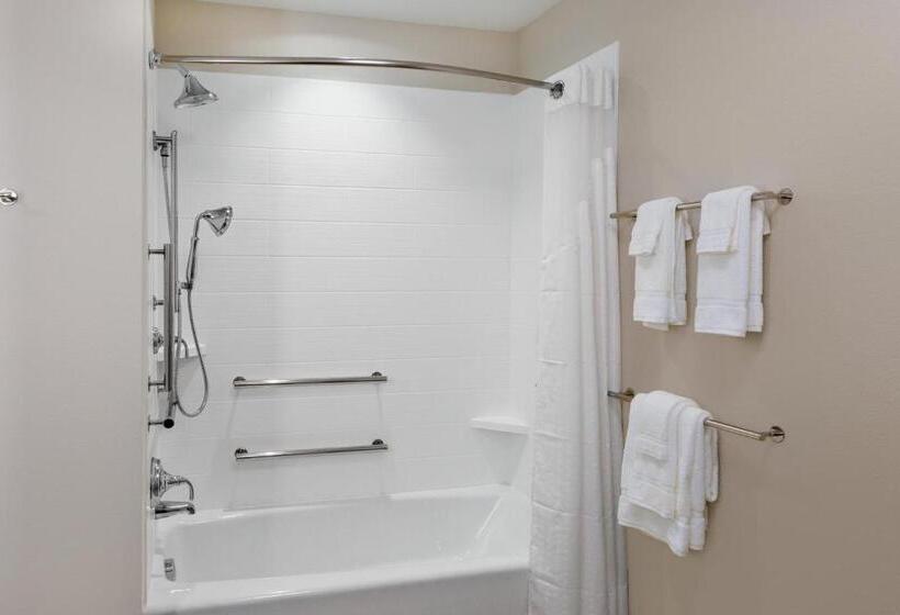 Люкс Адаптированный для Инвалидов, Holiday Inn Express & Suites   Prosser   Yakima Valley Wine, An Ihg