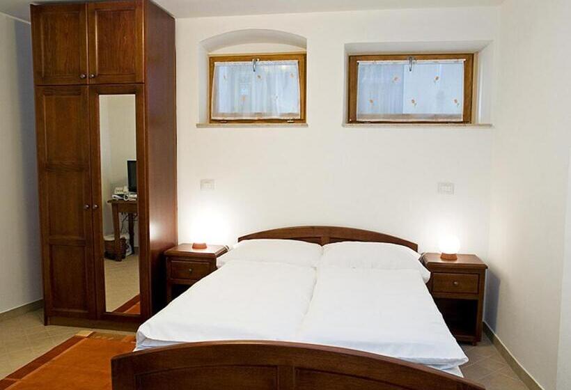 스탠다드 룸, Bed&breakfast Kvarner
