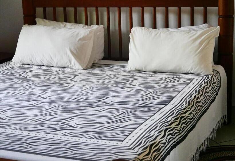 2 Bedroom House, Diani Cottages