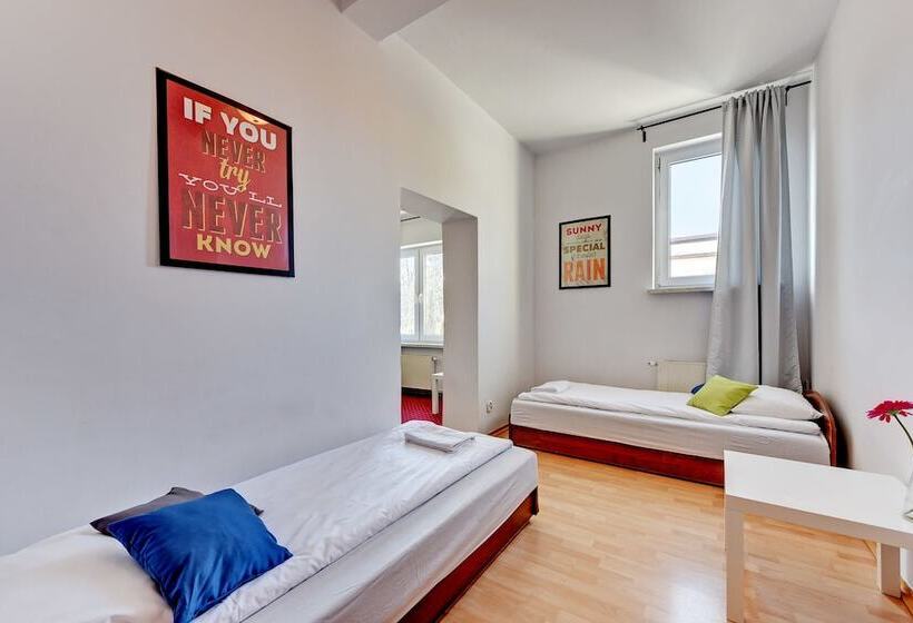 Pokój Standard Wspólna Łazienka, Nice Rooms   Pokoje Gościnne