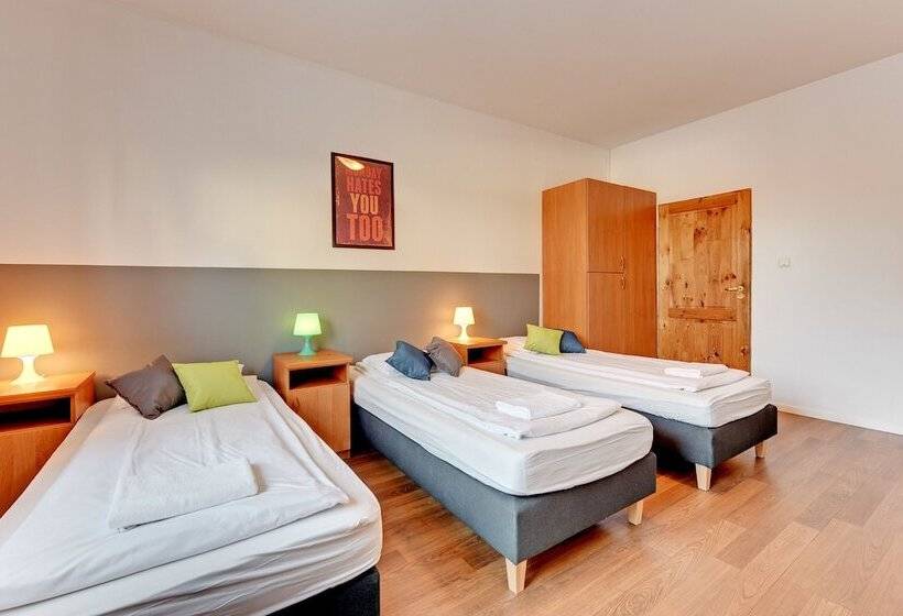 Pokój Standard Trzyosobowy, Nice Rooms   Pokoje Gościnne