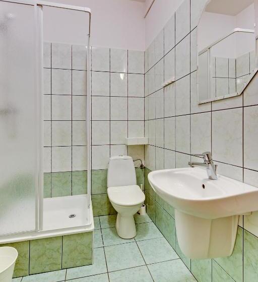 חדר סטנדרט לארבעה, Nice Rooms   Pokoje Gościnne