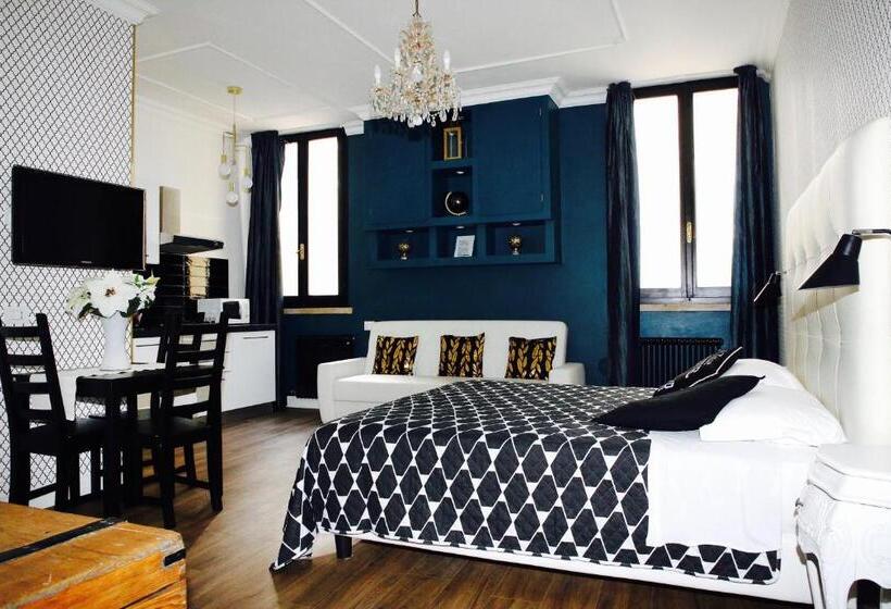 استودیوی استاندارد, Residence Cavour 63