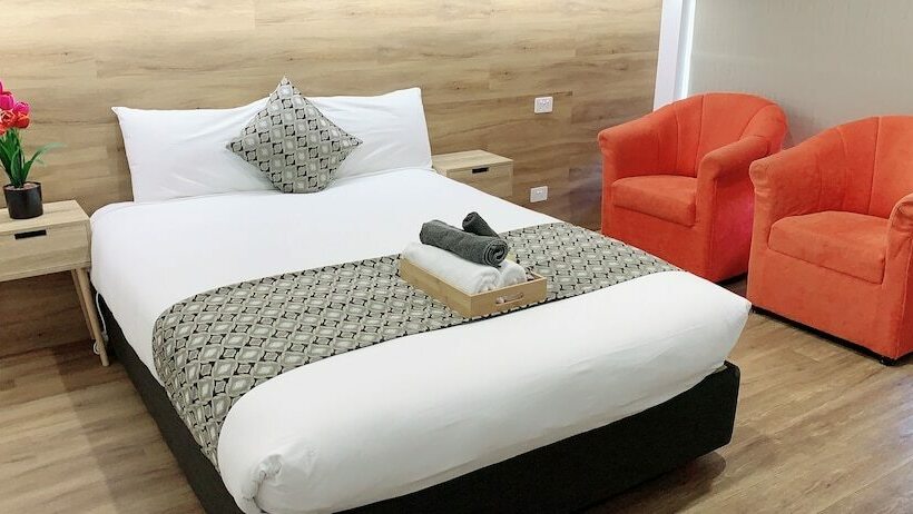 豪华房间, Elm Motel