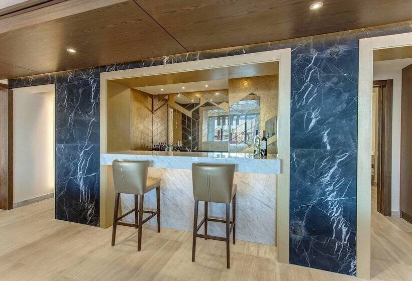 اتاق 4 خوابه, Royalton Bavaro, An Autograph Collection Allinclusive Resort & Casino