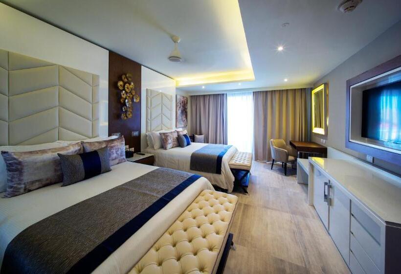 سوئیت ریاست جمهوری 2 خوابه, Royalton Bavaro, An Autograph Collection Allinclusive Resort & Casino
