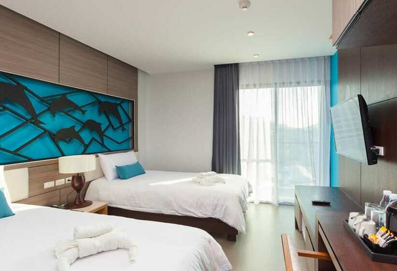 디럭스 룸, The Marina Phuket