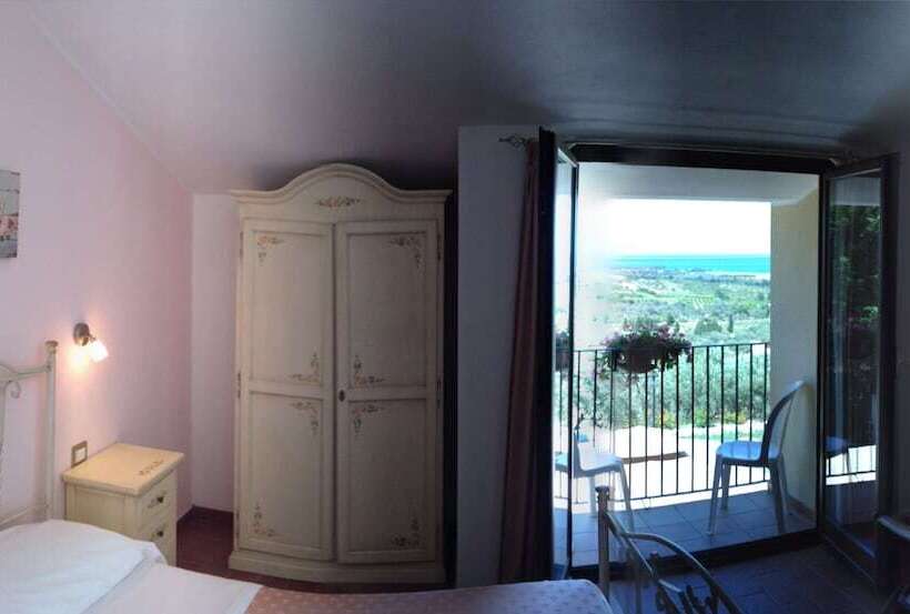 Номер Стандарт, B&b Oasi