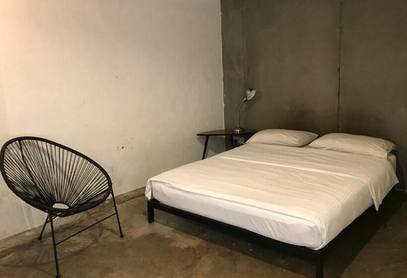 Номер Стандарт, The Frame Guesthouse   Hostel