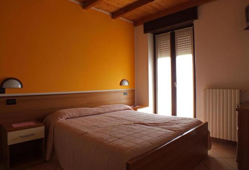 스탠다드 룸, Albergo Ristorante Innocenti