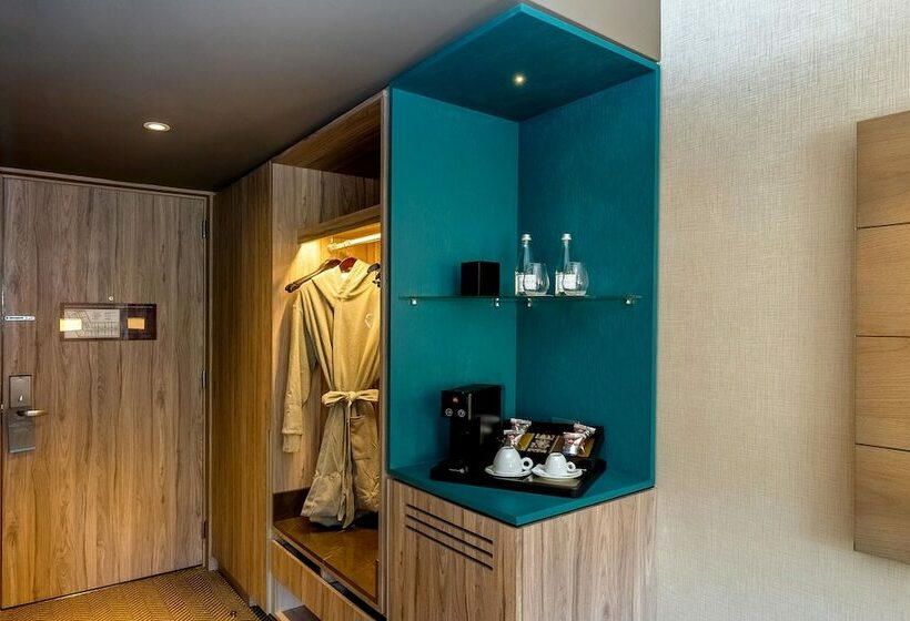 Номер Deluxe, Hyatt Centric San Isidro Lima