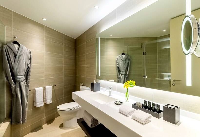 Номер Deluxe, Hyatt Centric San Isidro Lima