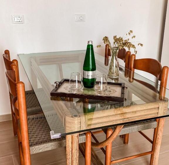 Апартаменты 1 Спальня Вид на Море, Eléa Guesthouse Himare